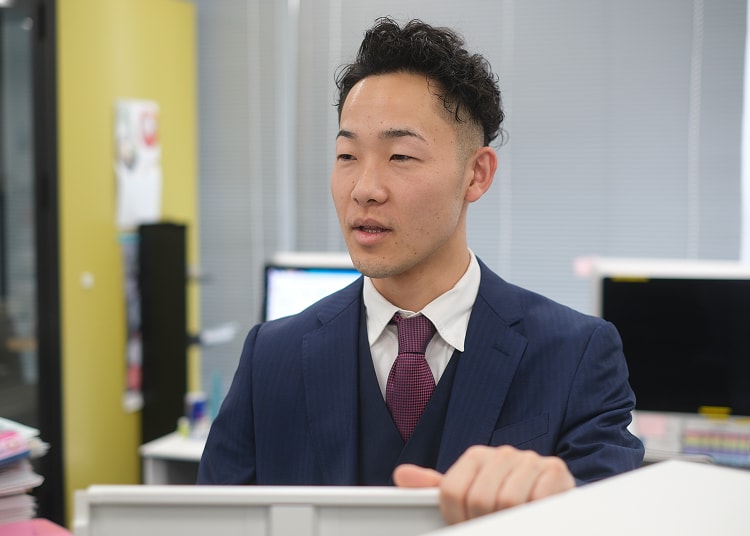 社員の西尾宗晃の写真
