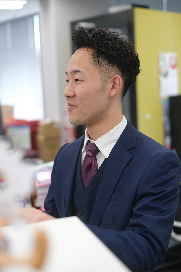社員の西尾宗晃の写真